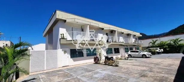 Sobrado com 2 Quartos à venda, 110m² no Cidade Jardim, Caraguatatuba