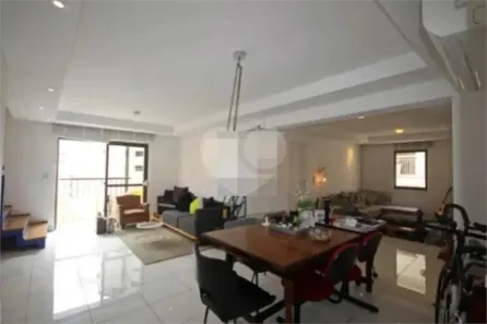 Apartamento com 3 Quartos à venda, 230m² no Higienópolis, São Paulo