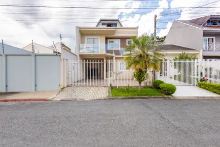 Sobrado com 4 Quartos à venda, 203m² no Loteamento Marinoni, Almirante Tamandaré