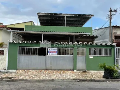 Casa com 3 Quartos para venda ou aluguel, 200m² no Vila Valqueire, Rio de Janeiro