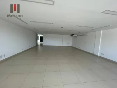 Sala Comercial para alugar, 450m² no Centro, Juiz de Fora