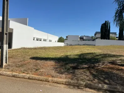 Lote/Terreno à venda, 530m² no Residencial Anaville, Anápolis