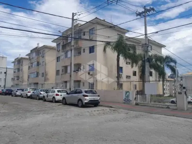 Apartamento com 2 Quartos para alugar, 79m² no Areias, São José