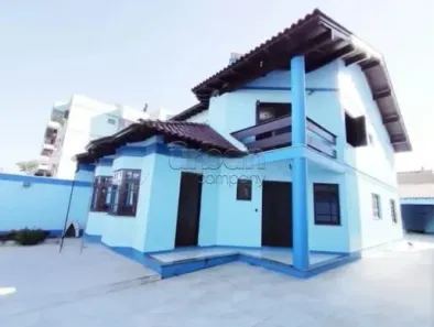 Casa com 5 Quartos à venda, 203m² no Centro, Canoas