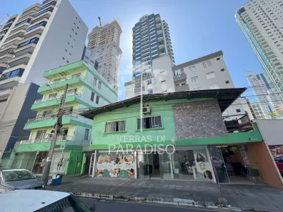 Prédio Residencial com 11 Quartos à venda, 433m² no Centro, Balneário Camboriú