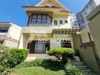 Casa com 4 Quartos para alugar, 299m² no Camaquã, Porto Alegre