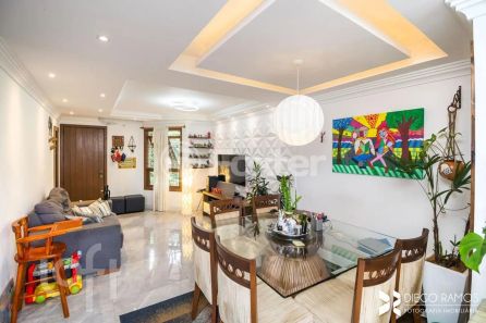 Casa de Condomínio com 3 Quartos à venda, 139m² no Cavalhada, Porto Alegre