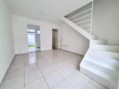 Casa de Condomínio com 2 Quartos à venda, 100m² no Jardim Sandra, Cotia