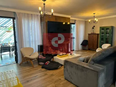 Casa com 4 Quartos à venda, 250m² no Moema, São Paulo