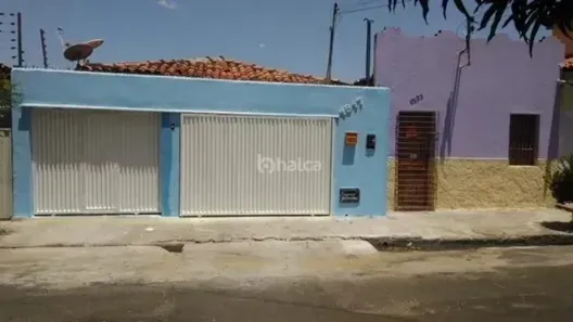 Casa com 5 Quartos à venda, 228m² no Vermelha, Teresina