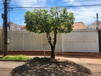 Casa com 5 Quartos à venda, 245m² no Vila Célia, Campo Grande