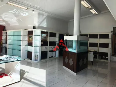 Casa com 1 Quarto para alugar, 192m² no Aclimação, São Paulo