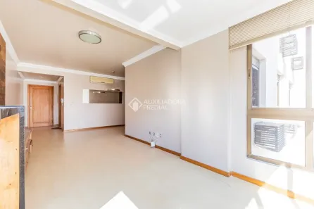 Apartamento com 3 Quartos para alugar, 105m² no Rio Branco, Porto Alegre