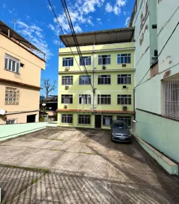 Apartamento com 2 Quartos para alugar, 70m² no Jardim Vinte e Cinco de Agosto, Duque de Caxias
