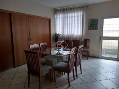 Casa com 3 Quartos à venda, 250m² no Planalto, Belo Horizonte