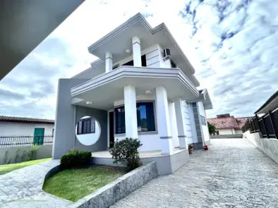 Casa com 3 Quartos à venda, 148m² no Jardim das Avenidas, Araranguá