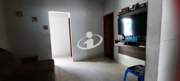 Casa com 5 Quartos à venda, 166m² no Jardim das Palmeiras, Uberlândia