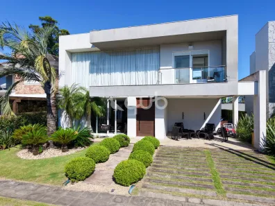 Sobrado com 5 Quartos à venda, 330m² no XANGRI-LÁ, Xangri-lá