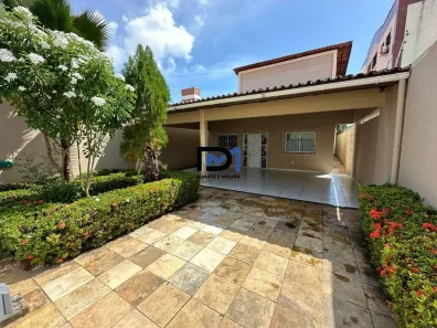 Casa com 4 Quartos para alugar, 150m² no Sapiranga-Coité, Fortaleza