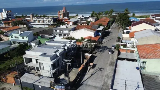Sobrado com 3 Quartos à venda, 102m² no Balneário Caravela I, Matinhos