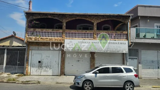 Casa com 3 Quartos à venda, 300m² no Parque Santo Antônio, Jacareí