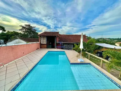 Casa com 3 Quartos à venda, 330m² no Mata Paca, Niterói