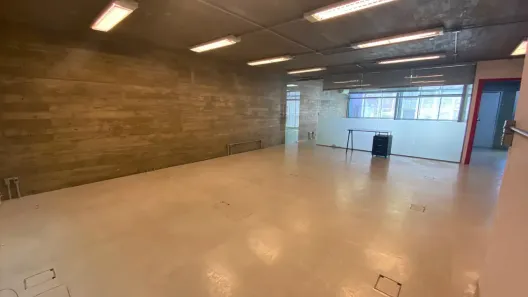 Sala Comercial com 1 Quarto para alugar, 100m² no Condomínio Centro Comercial Alphaville, Barueri
