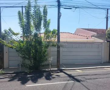 Casa com 4 Quartos à venda, 212m² no Parque Industrial, São José do Rio Preto