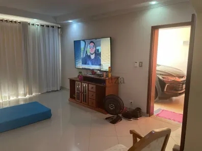 Sobrado com 4 Quartos à venda, 243m² no Cidade Jardim, Jacareí