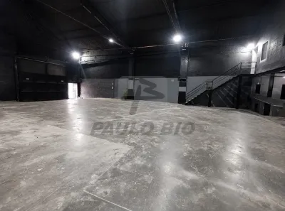 Galpão/Depósito/Armazém para alugar, 770m² no Vila Endres, Guarulhos