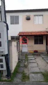 Casa de Condomínio com 2 Quartos à venda, 60m² no Guaratiba, Rio de Janeiro