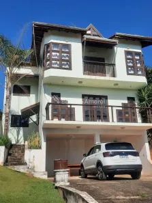 Casa de Condomínio com 2 Quartos à venda, 196m² no Chácaras Alpina, Valinhos