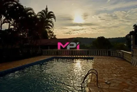 Fazenda/Sítio com 4 Quartos à venda, 380m² no Roseira, Jundiaí
