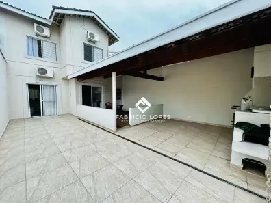 Casa de Condomínio com 2 Quartos à venda, 120m² no Condomínio Residence Club, Jacareí