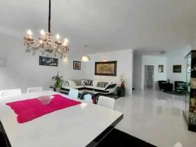 Casa com 4 Quartos à venda, 430m² no Caraguatá, Mairiporã