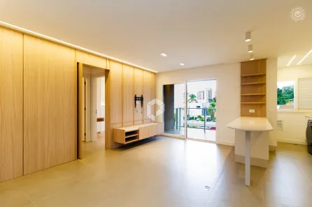 Apartamento com 3 Quartos para alugar, 87m² no Campo Comprido, Curitiba