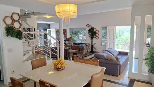 Casa com 4 Quartos à venda, 470m² no Badu, Niterói
