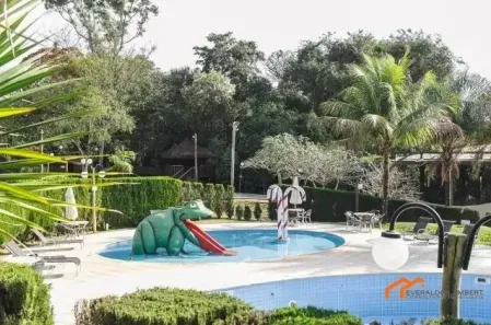 Casa de Condomínio com 3 Quartos para alugar, 188m² no Esperança, Londrina