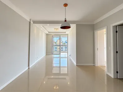Apartamento com 3 Quartos à venda, 106m² no Canto, Florianópolis