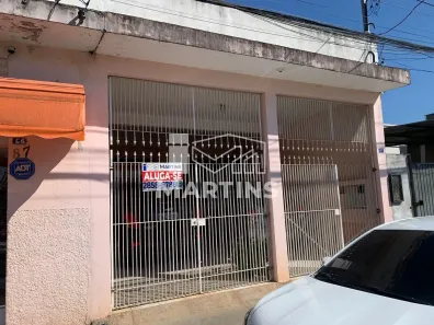 Casa com 3 Quartos para alugar, 110m² no Jardim Campo Limpo, São Paulo