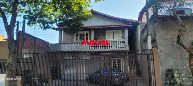 Sobrado com 5 Quartos à venda, 149m² no Jardim Torrão de Ouro, São José dos Campos