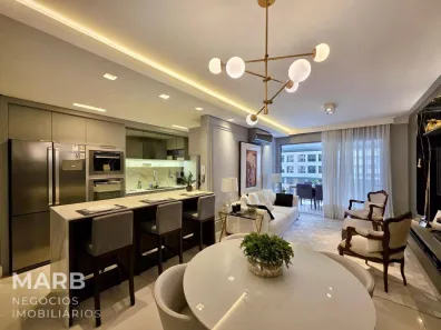 Apartamento com 2 Quartos à venda, 132m² no Centro, Florianópolis