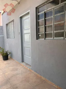 Casa com 1 Quarto para alugar, 60m² no Jardim D'Abril, Osasco