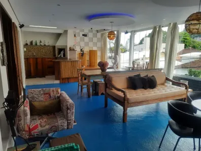 Casa com 4 Quartos à venda, 200m² no Centro, Florianópolis