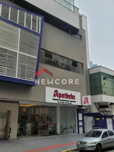 Sala Comercial à venda, 190m² no Meia Praia, Itapema