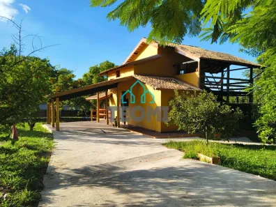 Fazenda/Sítio com 2 Quartos à venda, 228m² no Itapecirica, Taubaté