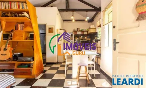 Casa com 4 Quartos à venda, 150m² no Sumaré, São Paulo