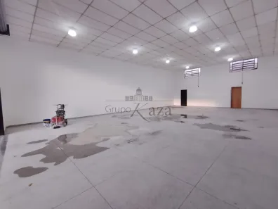 Imóvel Comercial para alugar, 200m² no Bosque dos Eucaliptos, São José dos Campos