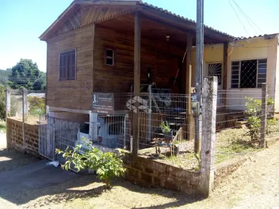 Casa com 2 Quartos à venda, 63m² no Cocão, Viamão