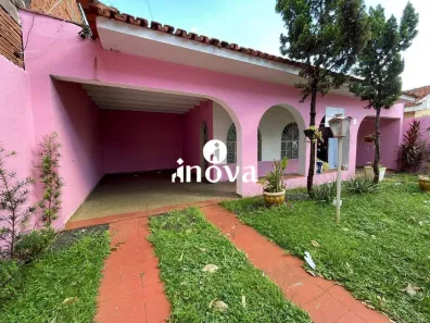 Casa com 3 Quartos à venda, 220m² no Parque das Américas, Uberaba